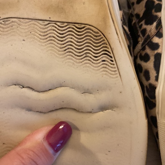 Steve Madden leopard print slip on shoes - Picture 7 of 9